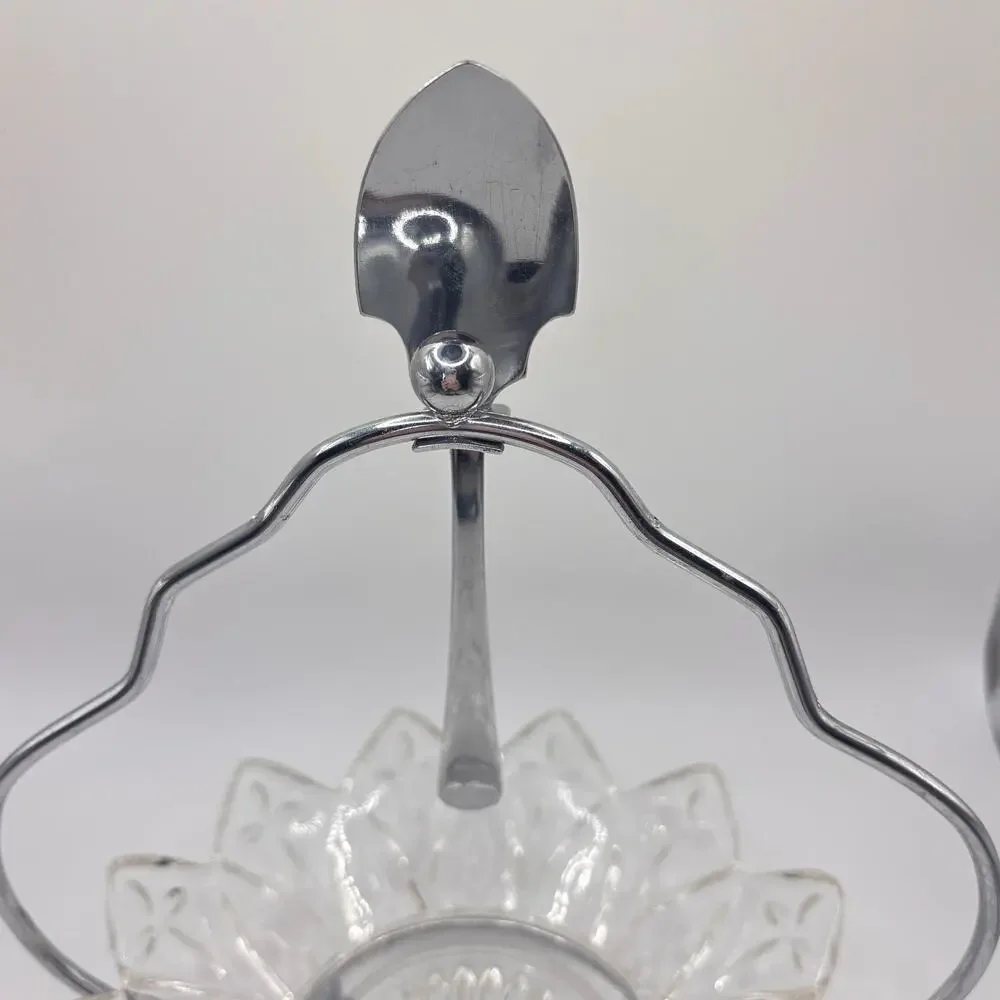 VTG Federal Glass Co. Petal Pattern Jam Relish Candy Nut Trinket Dish and Spoon
